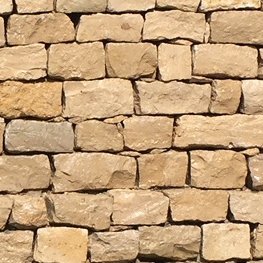Jura Gelb Kalkstein - Mauersteine - Ansicht gespalten (maschinengespalten)
Kanten gespalten